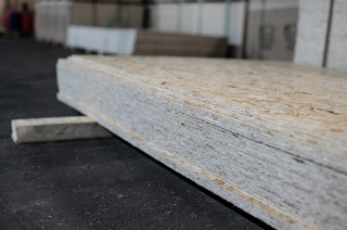 Как определить лицевую сторону ОСБ плиты